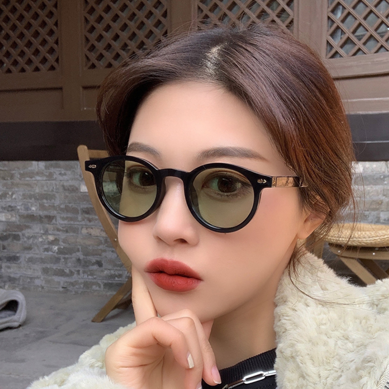 Vintage Fashion Designer - New Small Round Sunglasses for Men