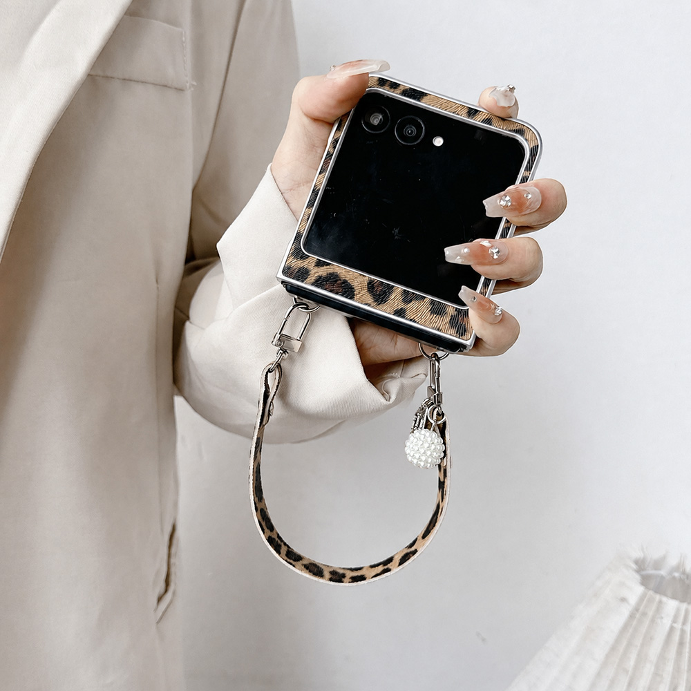 Leopard Print Folding Flip Pho - Vintage Women Fashion ulasan dan harga