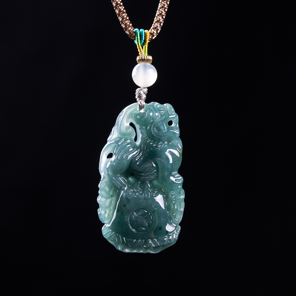 Burmese Jadeite Pixiu Pendant  - Vintage Women Fashion ulasan dan harga